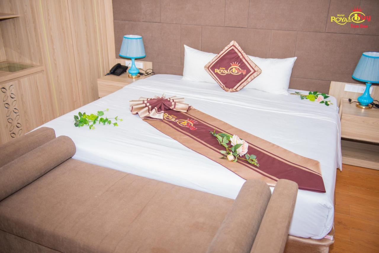 Royal Huy Hotel Tam Ðảo Exterior foto