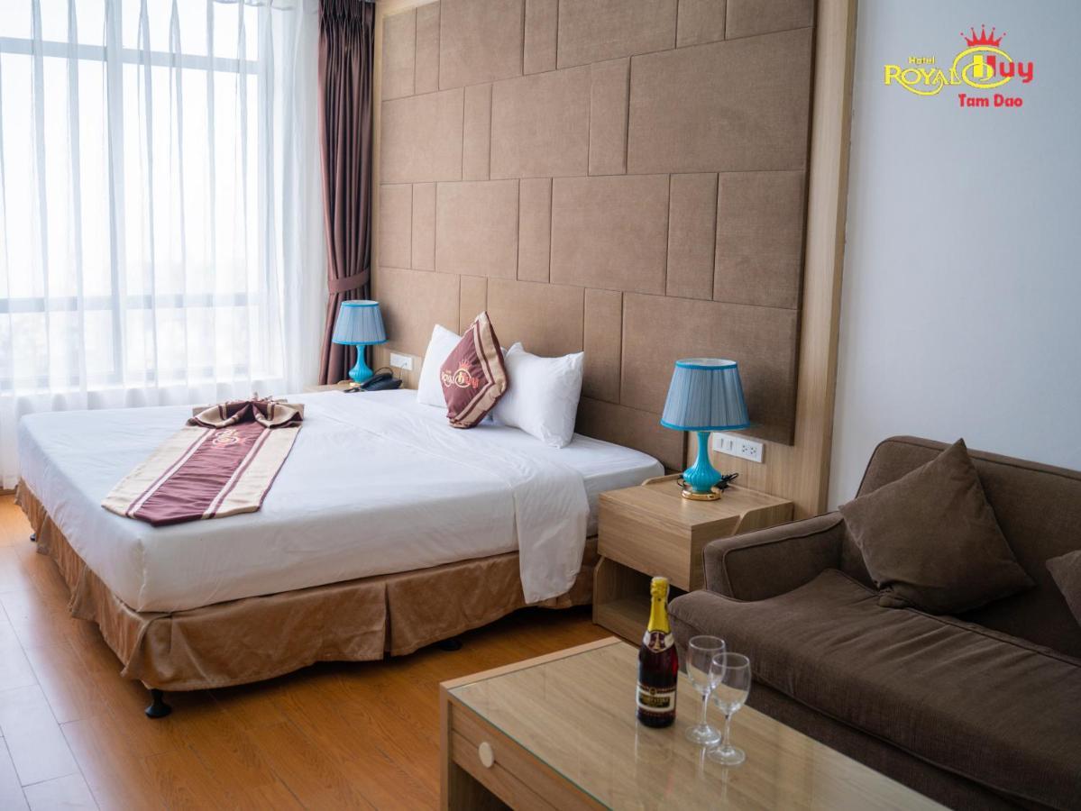 Royal Huy Hotel Tam Ðảo Exterior foto